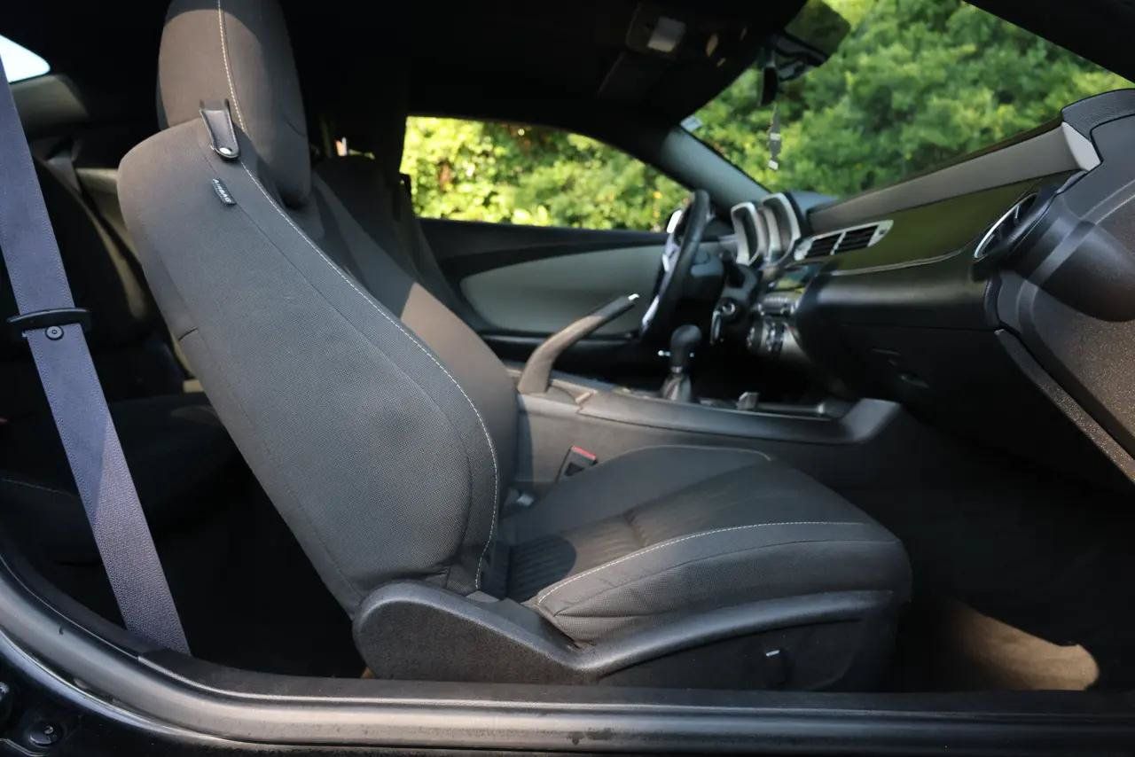 Used 2013 Chevrolet Camaro LS RWD image 30