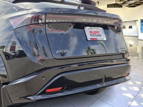 Used 2024 Nissan Ariya AWD image 6