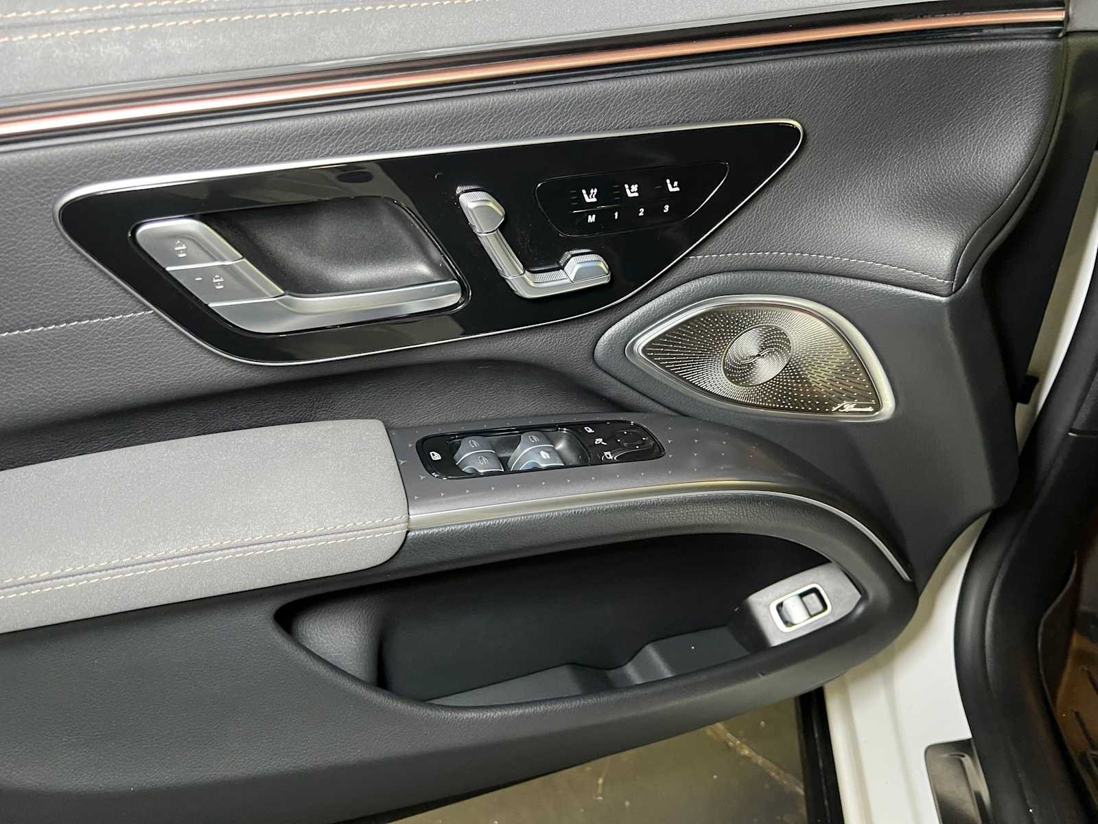 Certified 2022 Mercedes-Benz EQS 450+ Sedan image 21