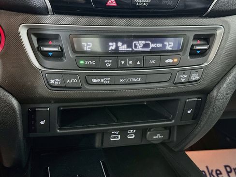 Used 2025 Honda Ridgeline TrailSport image 16