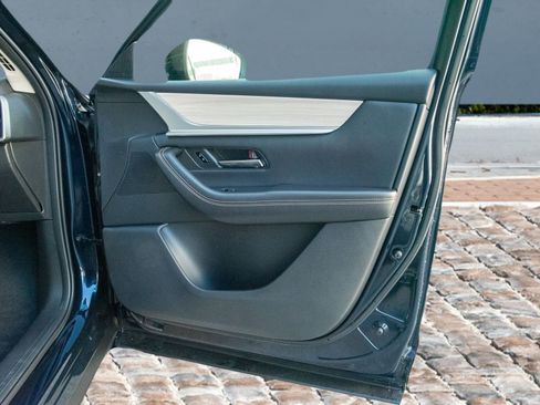 New 2025 MAZDA CX-90 3.3 Turbo w/ Preferred Package image 17