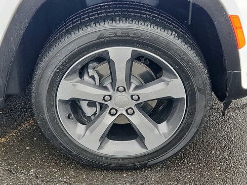 New 2026 Jeep Grand Cherokee Limited image 5