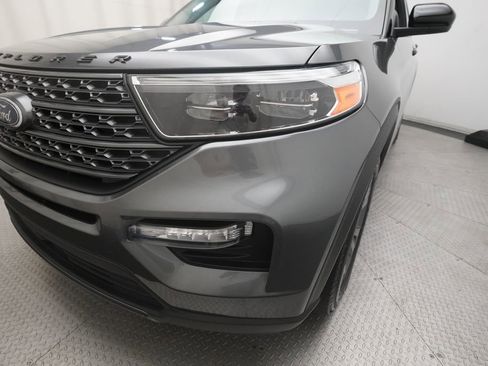 Used 2024 Ford Explorer XLT w/ Equipment Group 202A AWD/4WD image 24