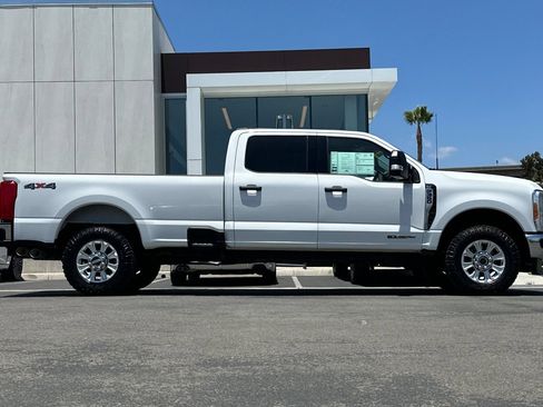 Certified 2023 Ford F350 XLT AWD/4WD image 2