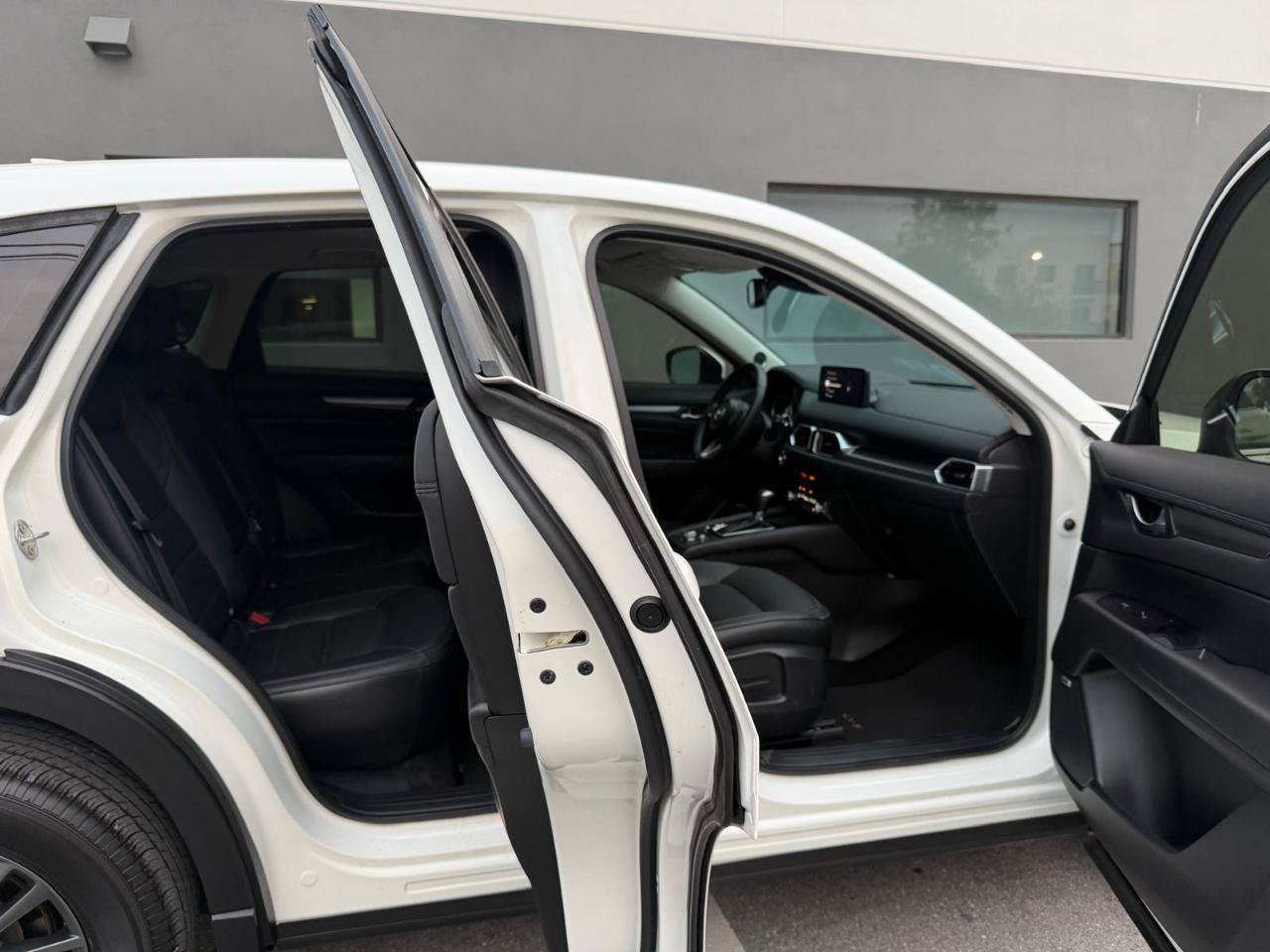 Used 2021 MAZDA CX-5 Touring w/ Touring Preferred SV Package FWD image 22