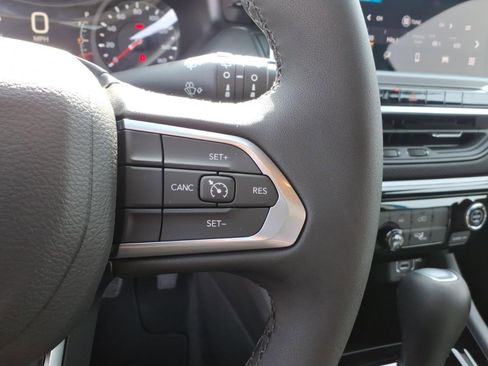 New 2026 Jeep Compass Latitude image 14