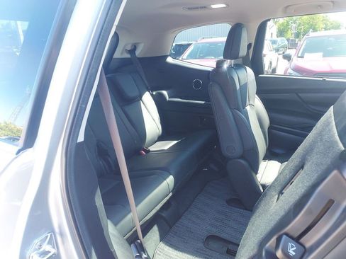 Certified 2025 Subaru Ascent Limited AWD/4WD image 37