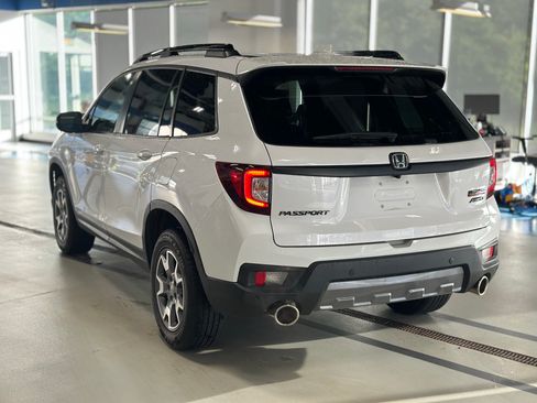 Used 2023 Honda Passport TrailSport image 8