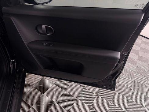 Used 2025 Hyundai Ioniq 5 SEL RWD image 30