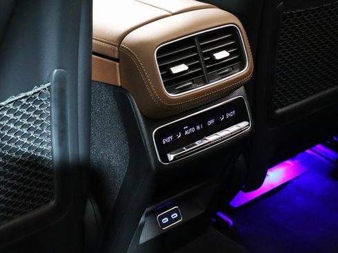 Used 2024 Mercedes-Benz GLE 53 AMG GLE 53 AMG image 19