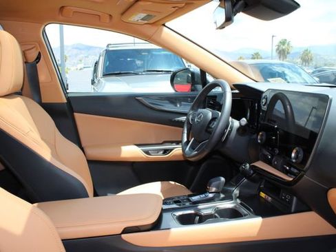 Certified 2025 Lexus NX 350 AWD w/ Accessory Package (Z2) image 5