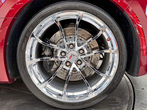 Used 2017 Chevrolet Corvette Grand Sport RWD image 11