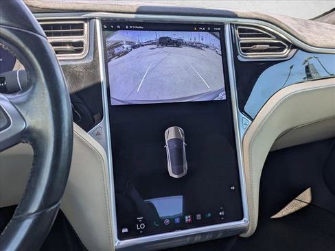 Used 2015 Tesla Model S 70 RWD image 14