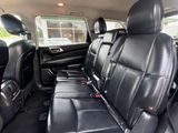 Used 2015 Nissan Pathfinder SL w/ SL Tech Package image 4
