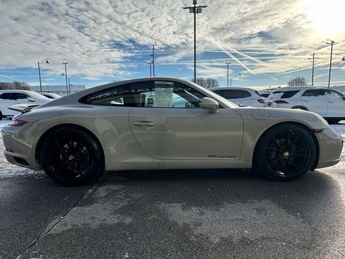 Used 2018 Porsche 911 Carrera image 12