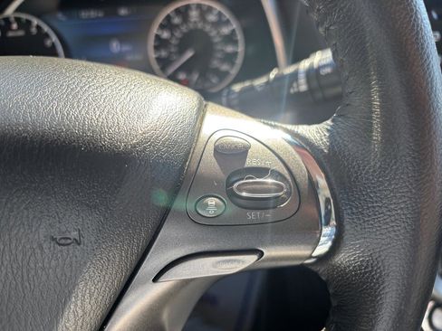 Used 2024 Nissan Murano SV w/ SV Midnight Edition Package image 18