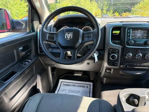 Used 2019 RAM 1500 Express AWD/4WD image 15