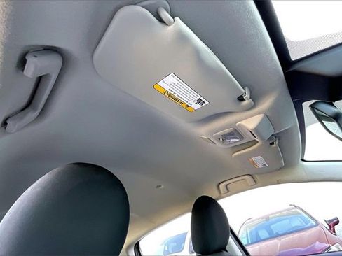 Used 2021 Mitsubishi Mirage ES image 29