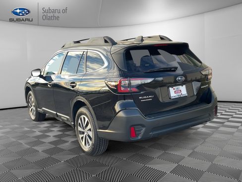 Certified 2022 Subaru Outback Premium image 8