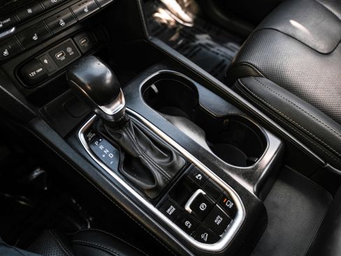 Used 2019 Hyundai Santa Fe AWD image 25