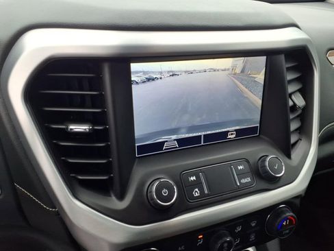 Used 2023 GMC Acadia SLE w/ Driver Convenience Package FWD image 24