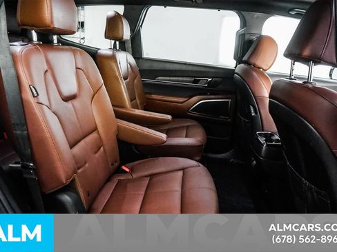Used 2024 Kia Telluride SX FWD image 15