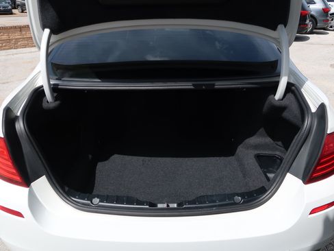 Used 2014 BMW 550i Sedan RWD image 45