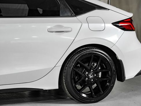 Used 2023 Honda Civic Sport image 13