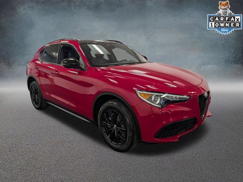 Used 2023 Alfa Romeo Stelvio Sprint AWD/4WD image 3
