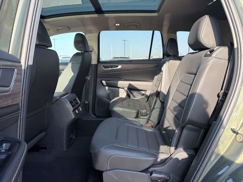 New 2026 Volkswagen Atlas SEL AWD/4WD image 13