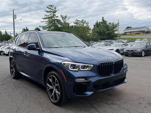 Used 2019 BMW X5 xDrive50i w/ M Sport Package AWD/4WD image 3