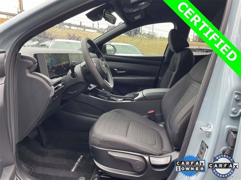 Certified 2025 Hyundai Santa Cruz SE image 15