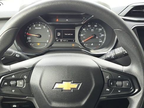 Used 2022 Chevrolet TrailBlazer LT w/ Convenience Package image 20