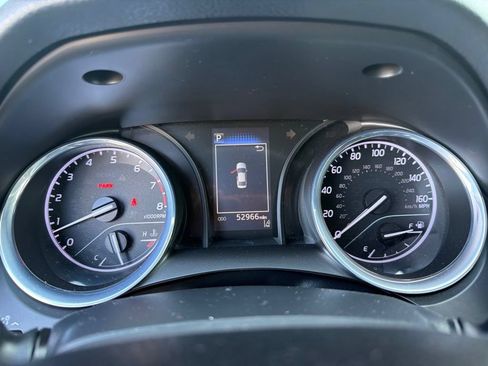 Used 2020 Toyota Camry SE w/ Protection Package (Q2) FWD image 3