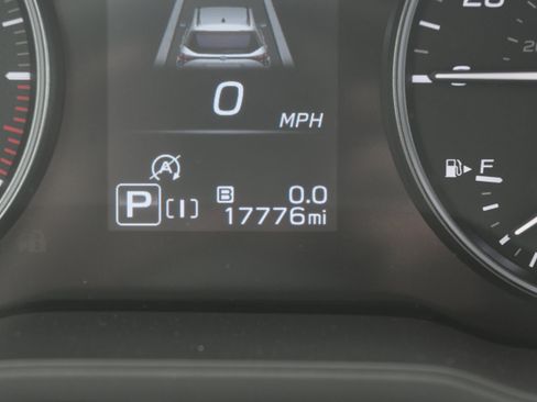 Certified 2025 Subaru Forester Premium AWD/4WD image 20