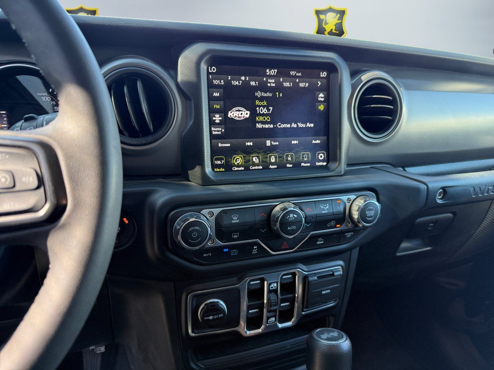 Used 2023 Jeep Wrangler Unlimited w/ 8.4" Radio Group AWD/4WD image 14