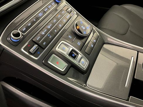 Used 2022 Hyundai Santa Fe SEL w/ Convenience + Premium Package image 19