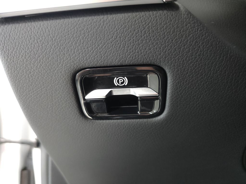 Used 2024 Mercedes-Benz S 580 4MATIC Sedan image 10