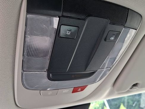 Used 2023 Kia Sportage EX FWD image 28