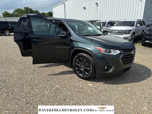 Used 2020 Chevrolet Traverse RS FWD image 33