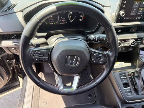 Used 2025 Honda CR-V Sport-L image 11