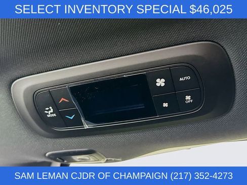 New 2026 Chrysler Pacifica Limited w/ S Appearance Package FWD image 26