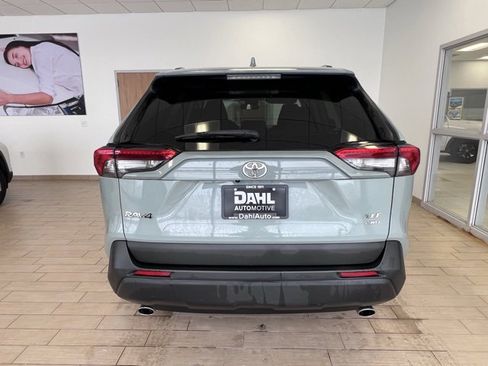 Used 2022 Toyota RAV4 XLE image 14