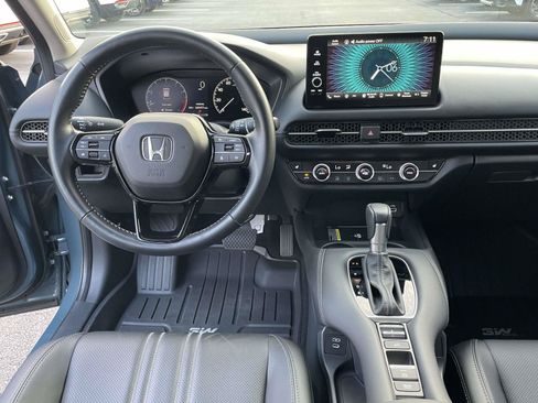 Used 2025 Honda HR-V EX-L image 13