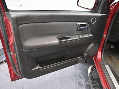 Used 2011 Chevrolet Colorado LT image 9