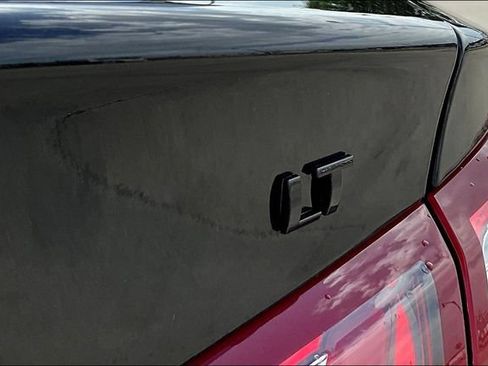 Used 2020 Chevrolet Malibu LT w/ Leather Package FWD image 23