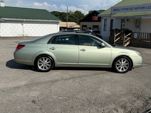 Used 2005 Toyota Avalon Limited FWD image 8