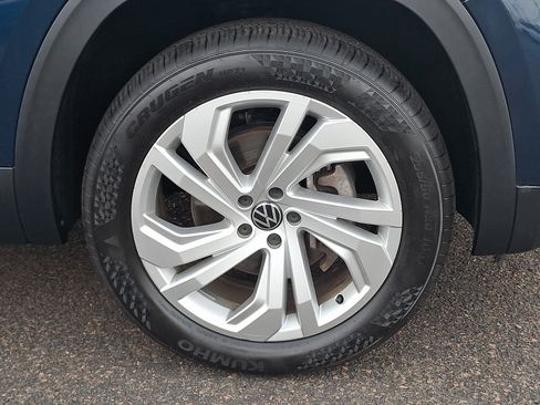 Used 2023 Volkswagen Atlas SE w/ Panoramic Sunroof Package AWD/4WD image 8