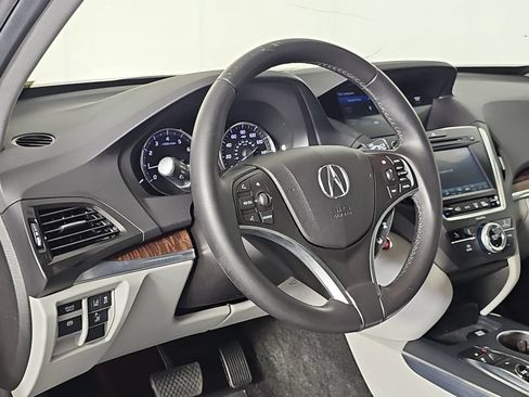 Used 2020 Acura MDX FWD image 16