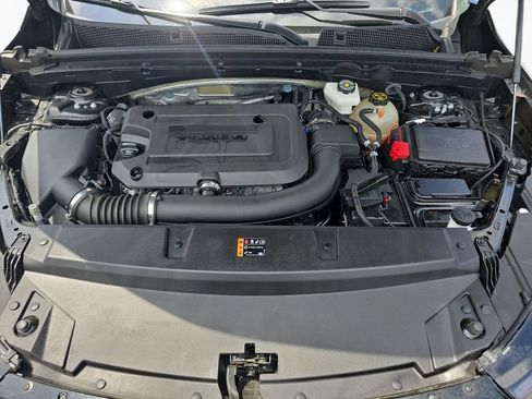 Used 2023 Buick Envision Essence w/ Technology Package I AWD/4WD image 29